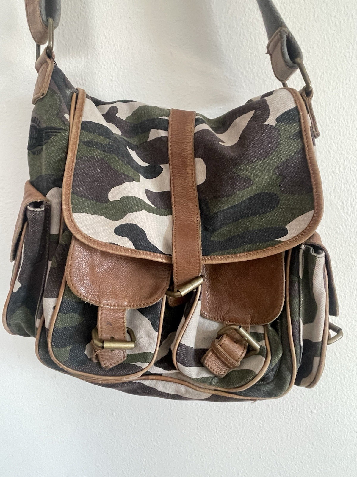 Fossil Leather Camouflage Messenger Bag Crossbody Made India Unisex About 15X15