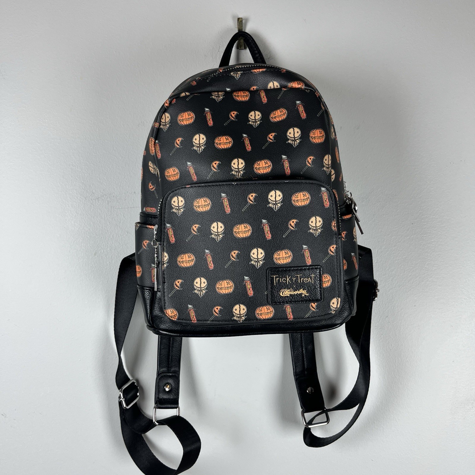 NWOT Trick ‘R Treat Sam Halloween Pumpkin AOP Mini Black Backpack Bag