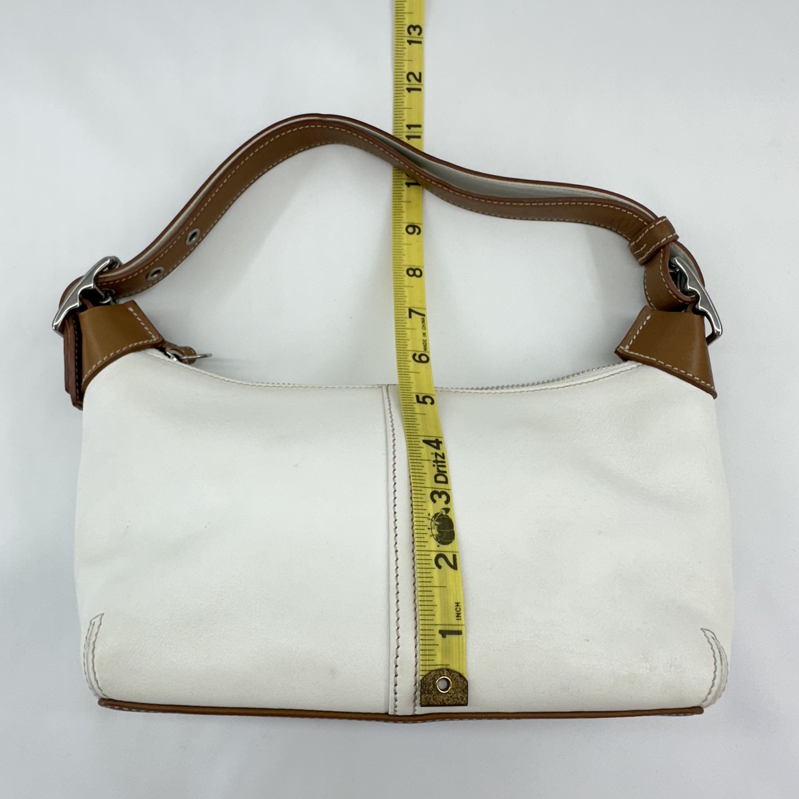Coach Legacy Demi Hobo 9564 White Ivory Tan Leather Shoulder Bag Y2K Classic