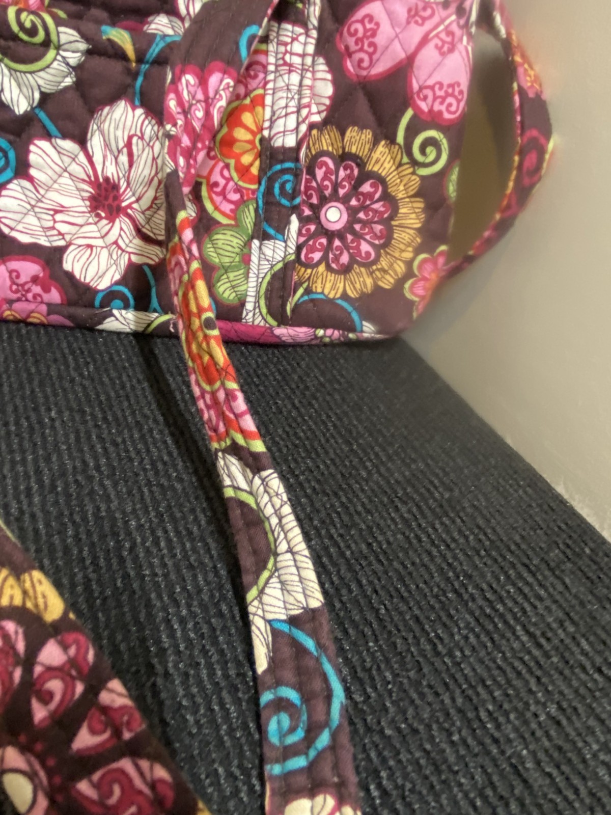 4 PCS! Vera Bradley Mod Floral Pink Tic Tac Tote, Belt, Little Betsy, Book Cover