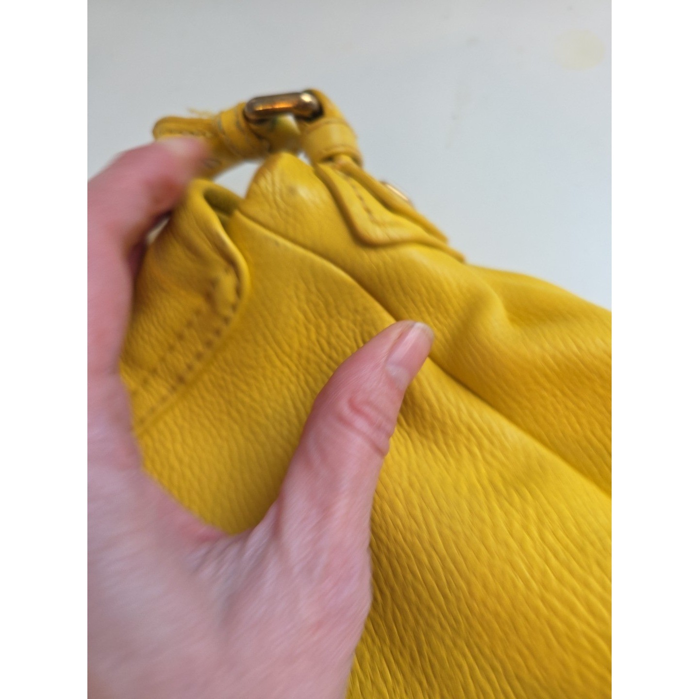 MARC by MARC JACOBS Classic Q Lil Ukita Leather Hobo Bag in Yellow Flap Shoulder