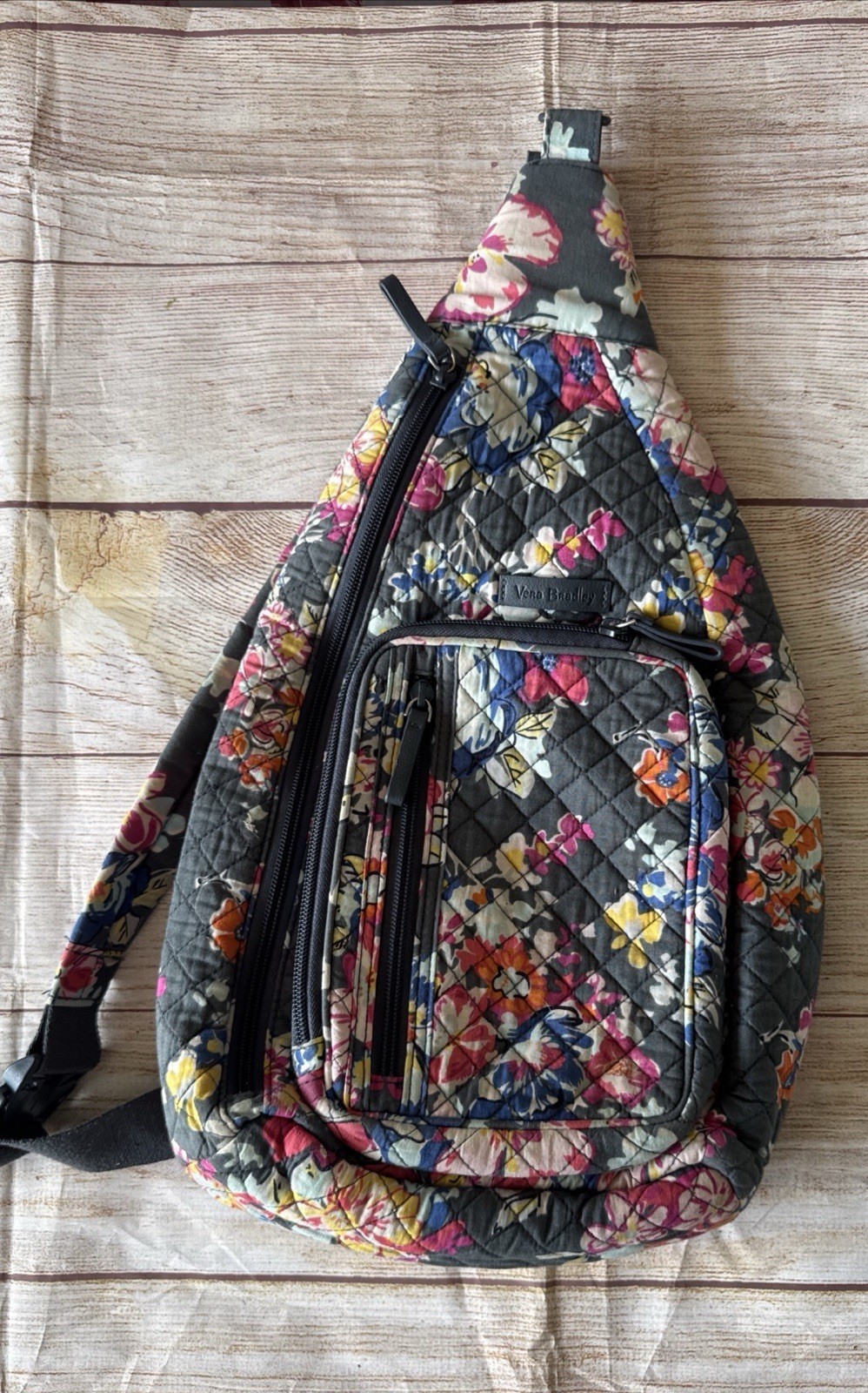 Vera Bradley Sling Backpack Pretty Posies Gray Pink Multi Floral Quilted Iconic