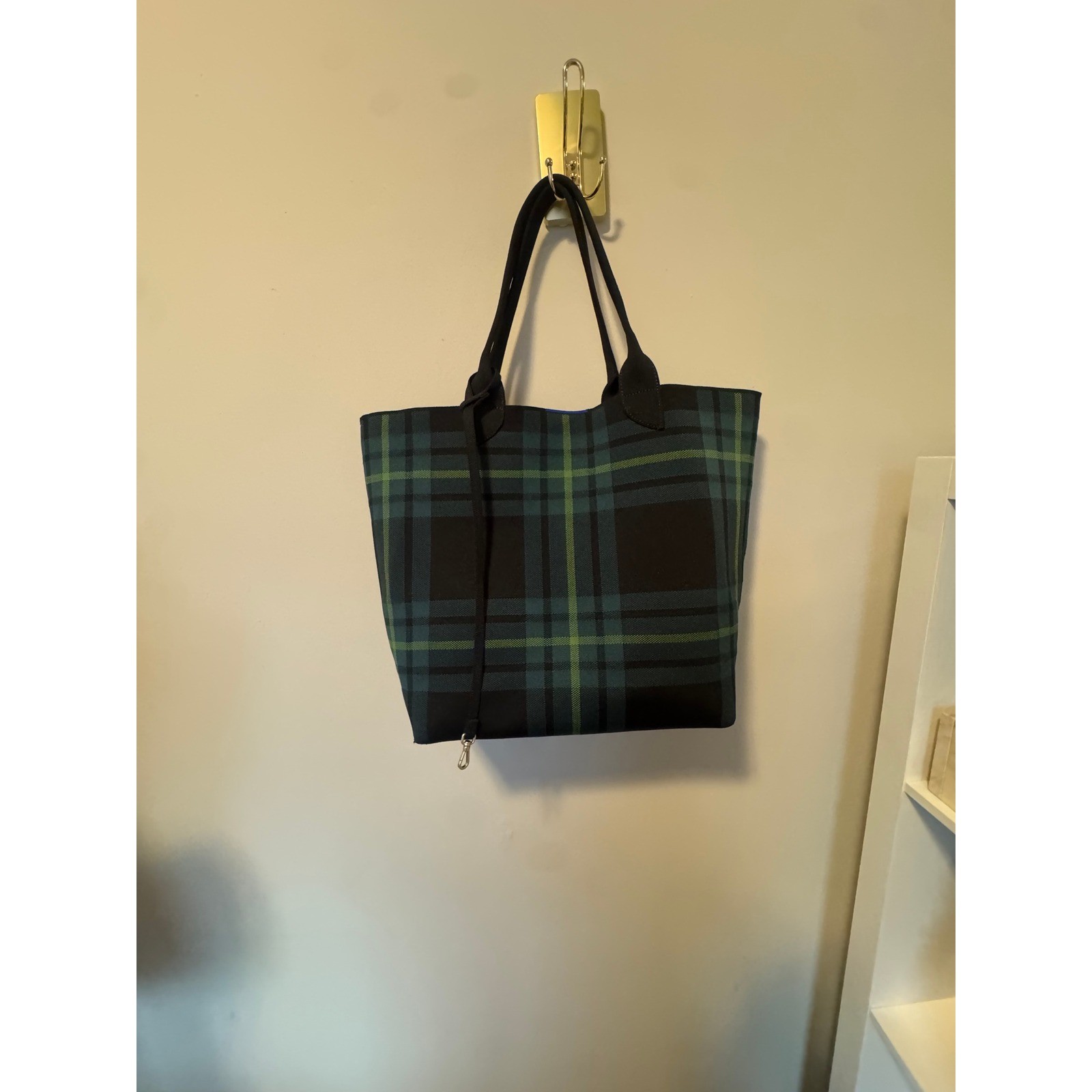 Rothy’s The Essential Tote Green Plaid Sustainable Knit Shoulder Bag