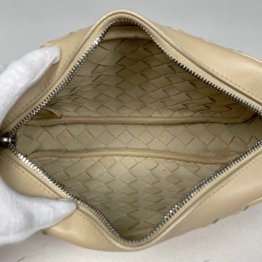 Bottega Veneta Leather Beige Shoulder Bag #BS3371