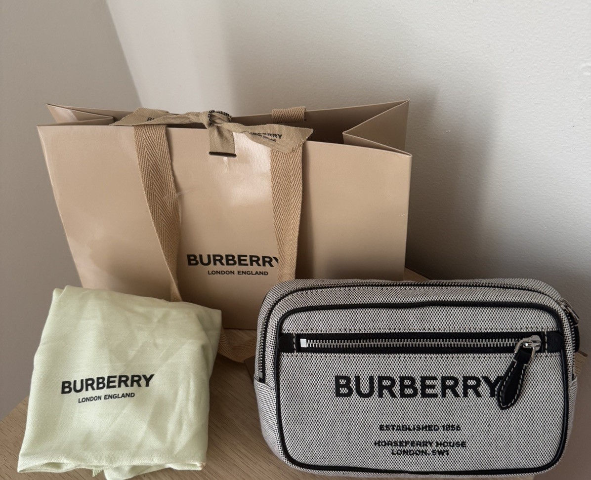 Brand New Burberry Horseferry Bag Canvas (limited Edition)