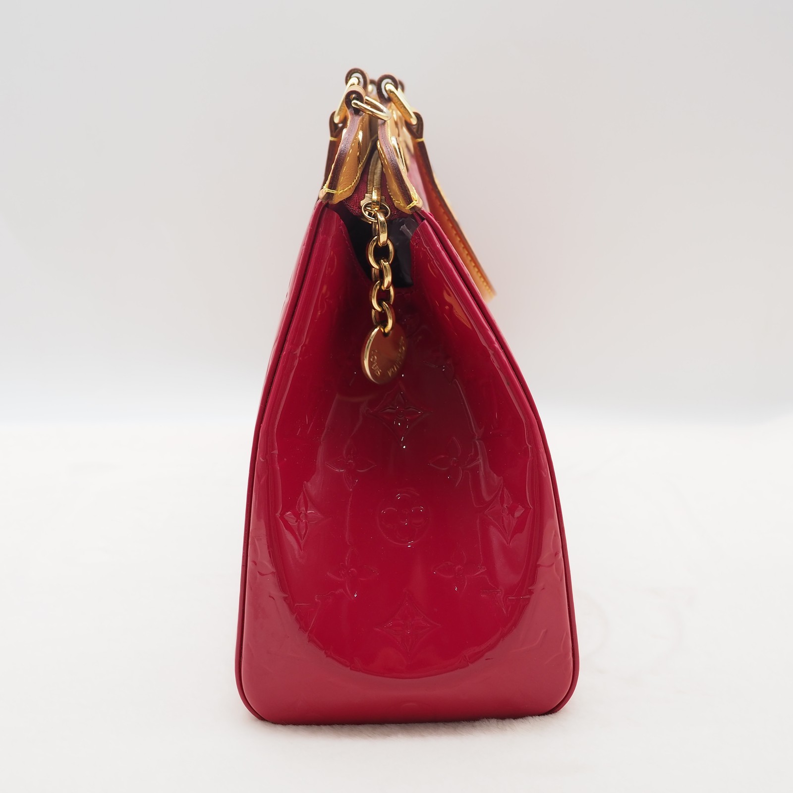 Louis Vuitton Vernis Brea MM Monogram Pomme D’amour Tote Satchel Hand Bag red