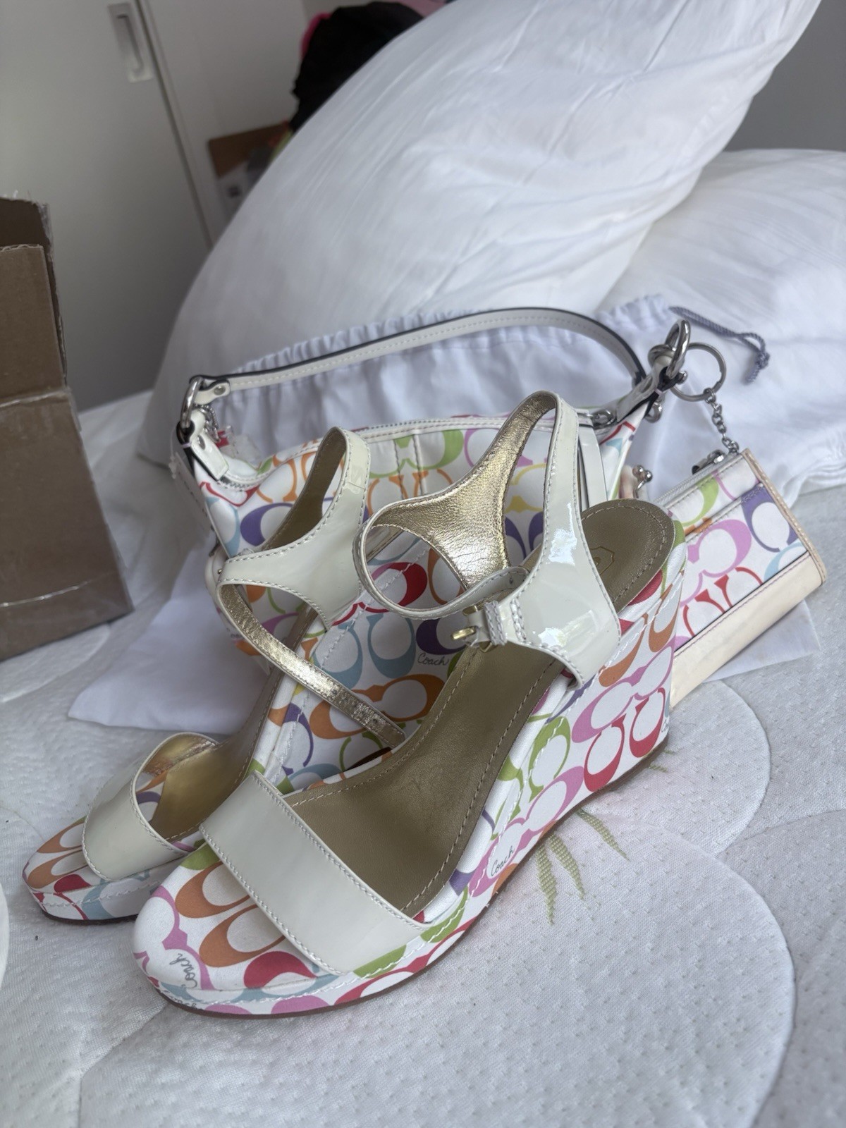 RARE Vintage Coach Perfume Perfect Print Bag/Wedge 8.5/ Wallet Set Dead Stock
